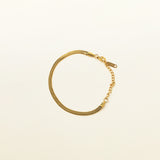 Essential Herringbone Bracelet in Gold