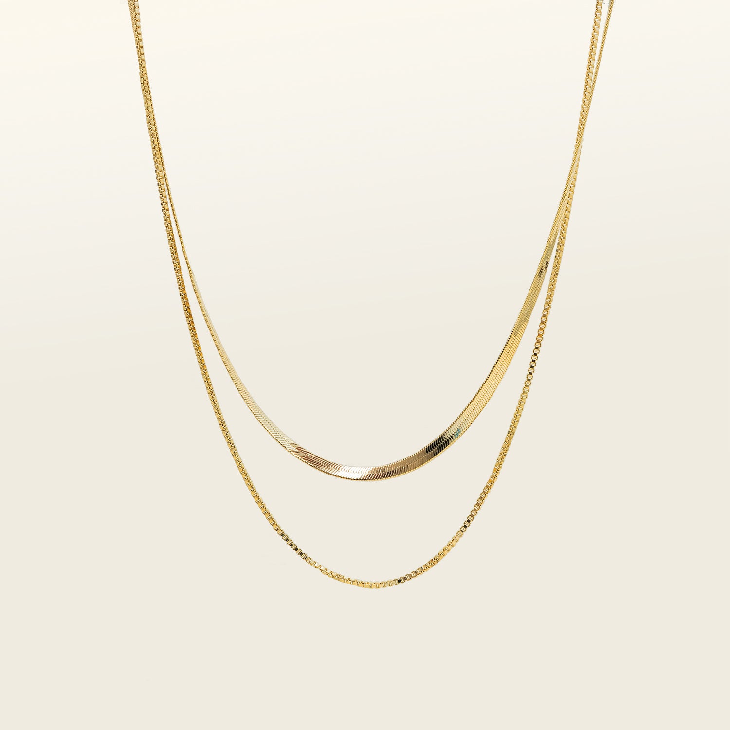 Double Layered Chain Necklace In Gold