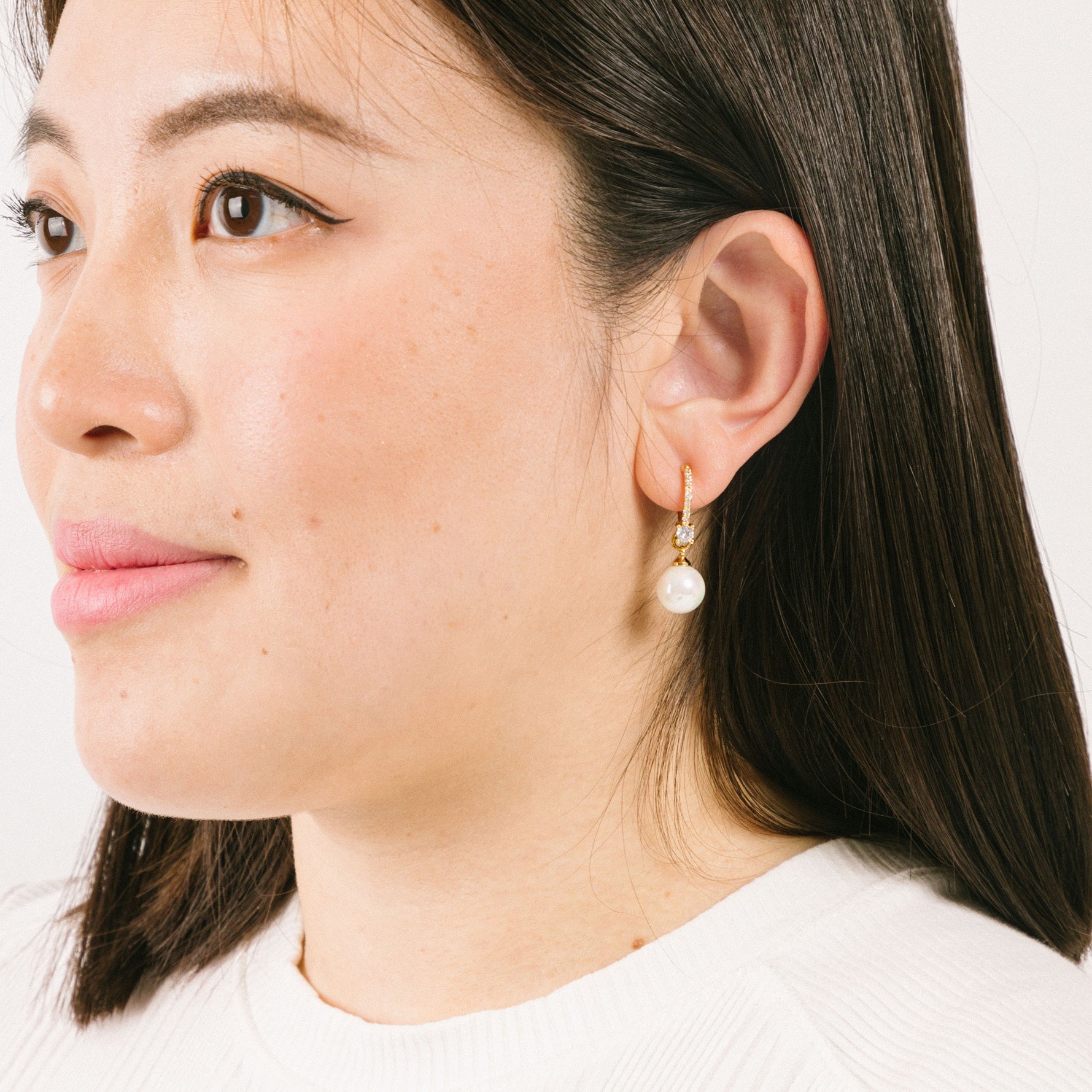 Claire Pearl Clip On Earrings in Gold