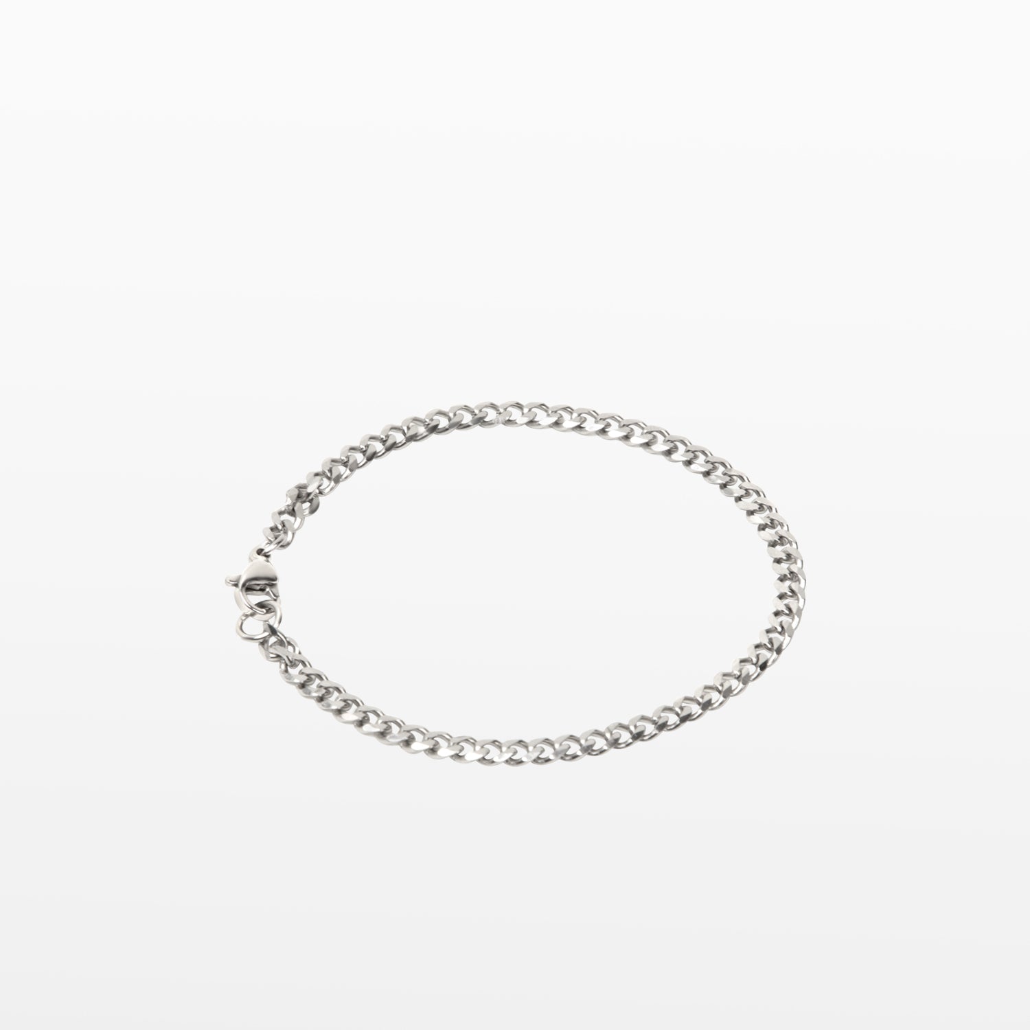 Image of the Cuban Chain Bracelet is made of durable stainless steel, and offers a non-tarnish finish and water resistance.