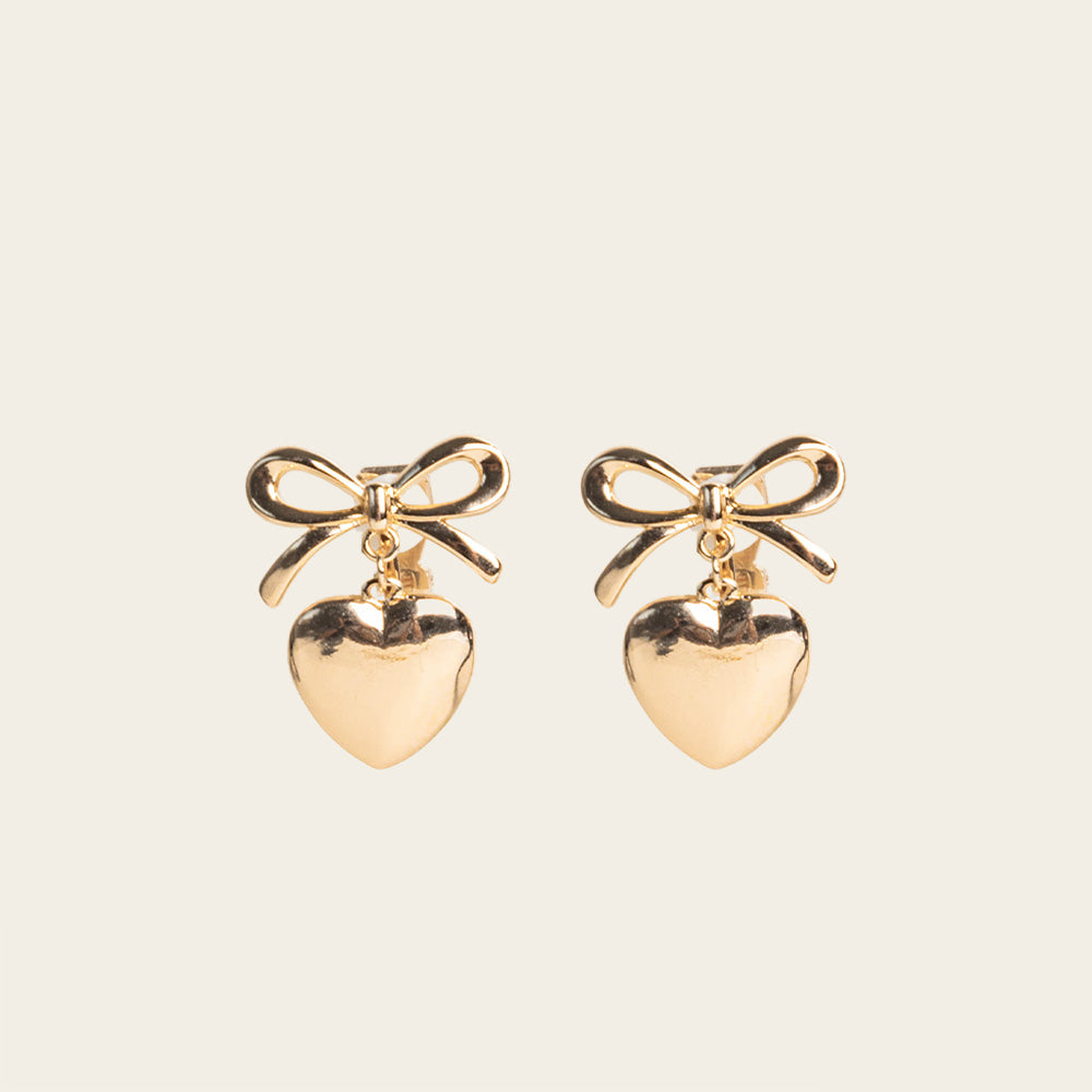 Venus Clip On Earrings in Gold