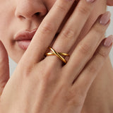 Organic Infinity Ring in Gold