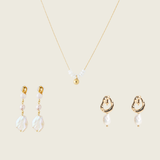 Pearl Jewellery Set in Gold