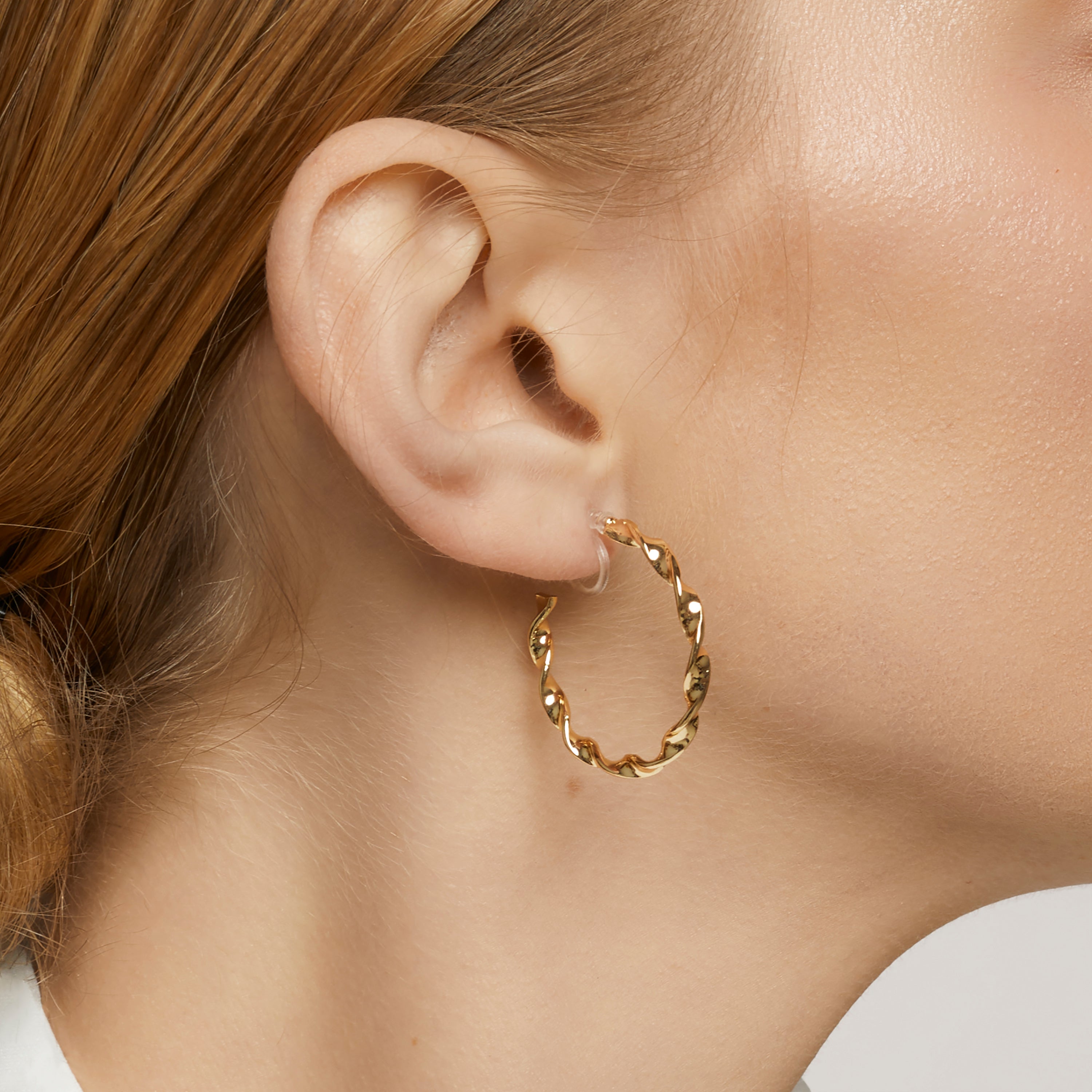 Wave Hoop Clip On Earrings in Gold