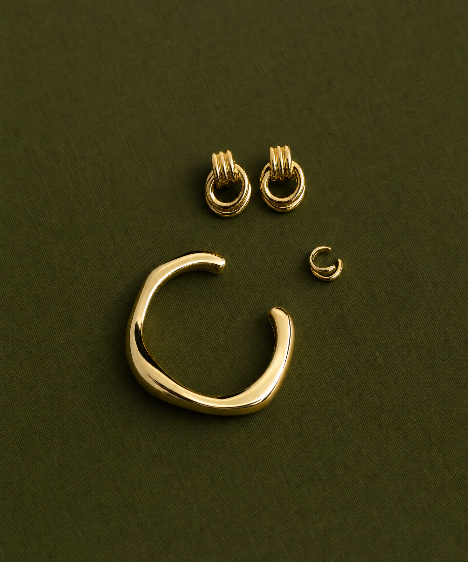 Statement Bundle Set in Gold
