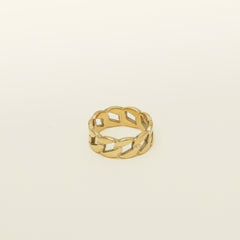Image of the Cuban Link Chain Ring, crafted with 18K gold plating on stainless steel, delivering dependable protection from discoloration and water damage. Its unique design exudes a fashionable air, certain to make an impression.